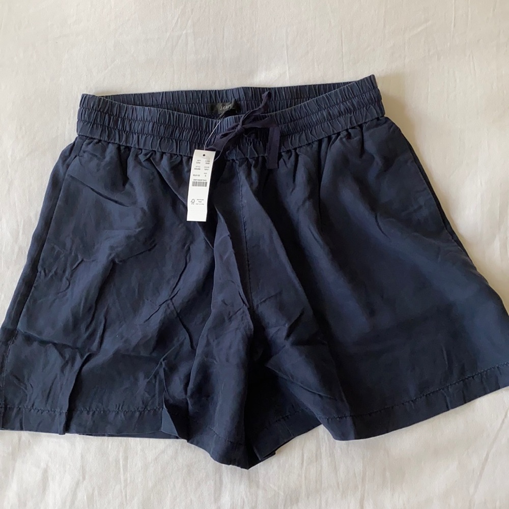 JCrew Navy Washed Silk Shorts Size Small NWT